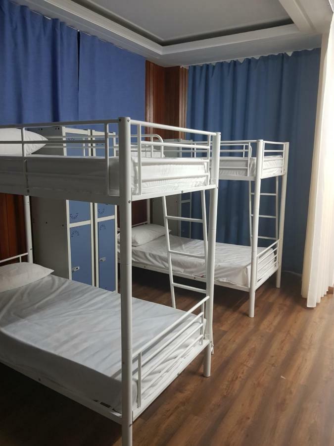 Albergue Turistico La Peregrina Oviedo Buitenkant foto